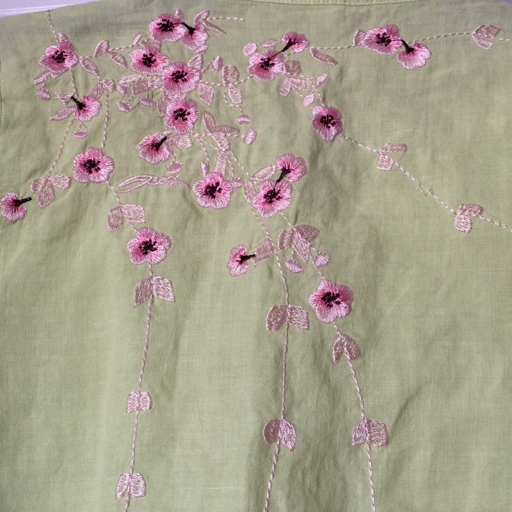 Linen blouse - Picture 3 of 3